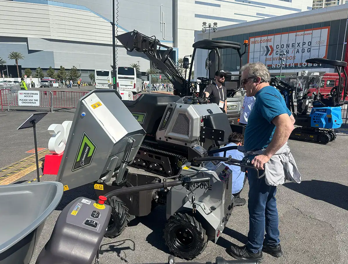 1786588787732118.jpg 2.jpg