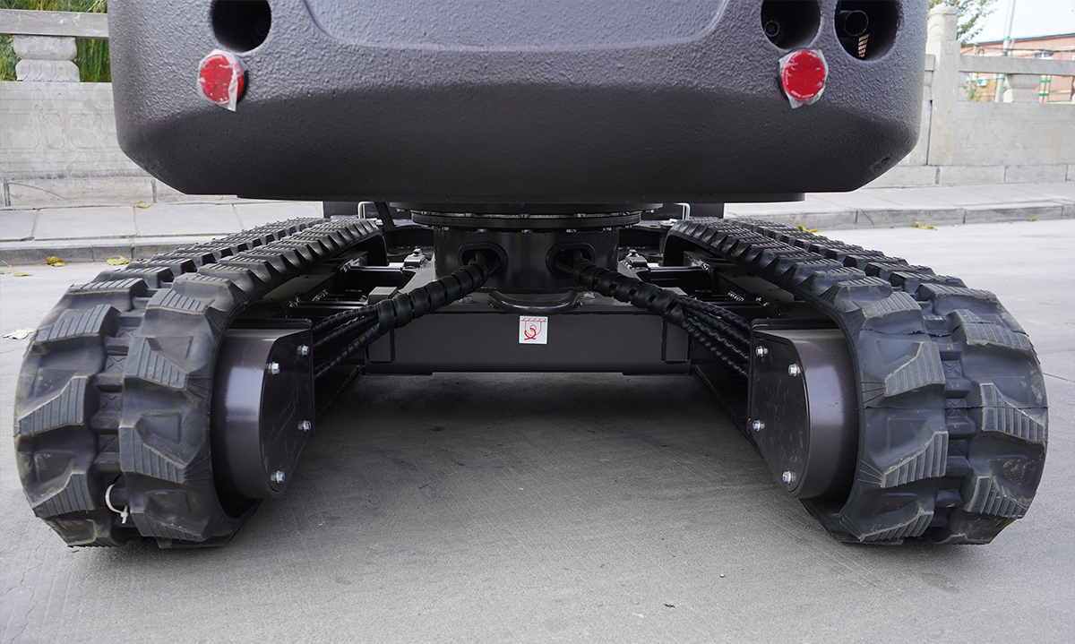 XN20C Retractable Tracks.jpg XN20C Retractable Tracks.jpg